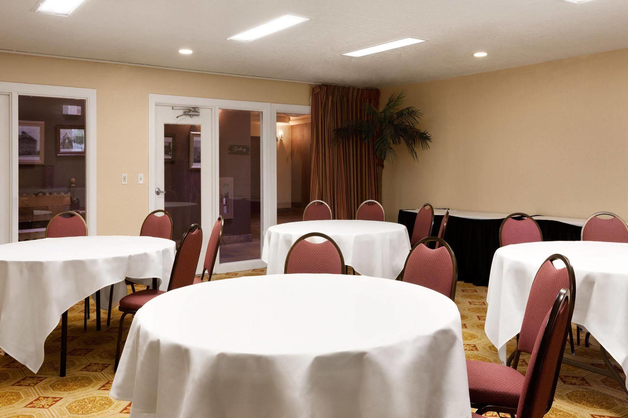 Inn At Rio Rancho Hotel エクステリア 写真